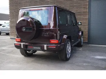 MERCEDES-BENZ G 63 AMG MY 25 Manufaktur AHK Holzboden NP235t