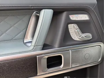 MERCEDES-BENZ G 63 AMG MY 25 Manufaktur AHK Holzboden NP235t
