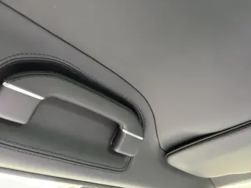 MERCEDES-BENZ G 63 AMG MY 25 Manufaktur AHK Holzboden NP235t