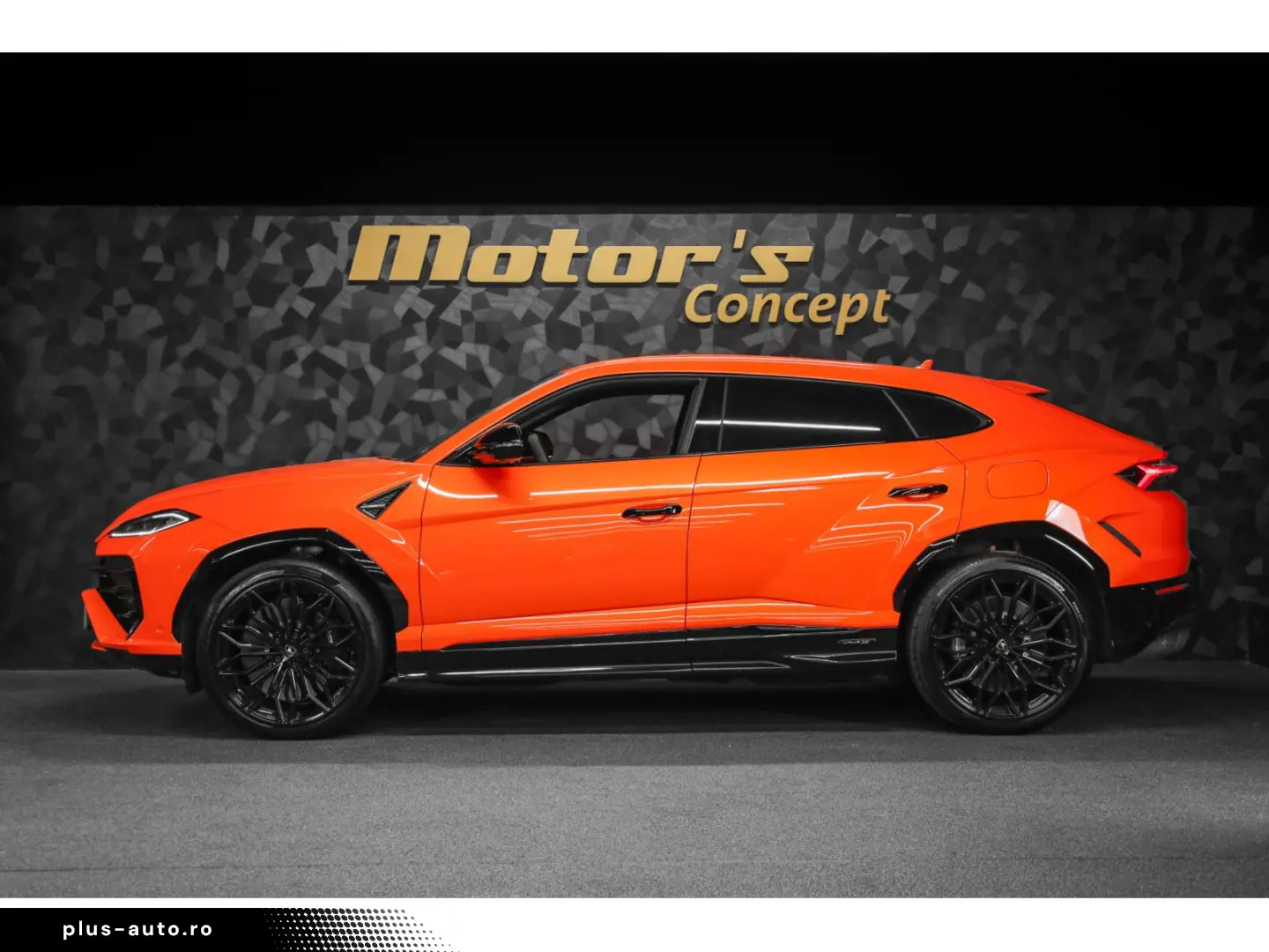 LAMBORGHINI Urus SE - ARANCIO EGON