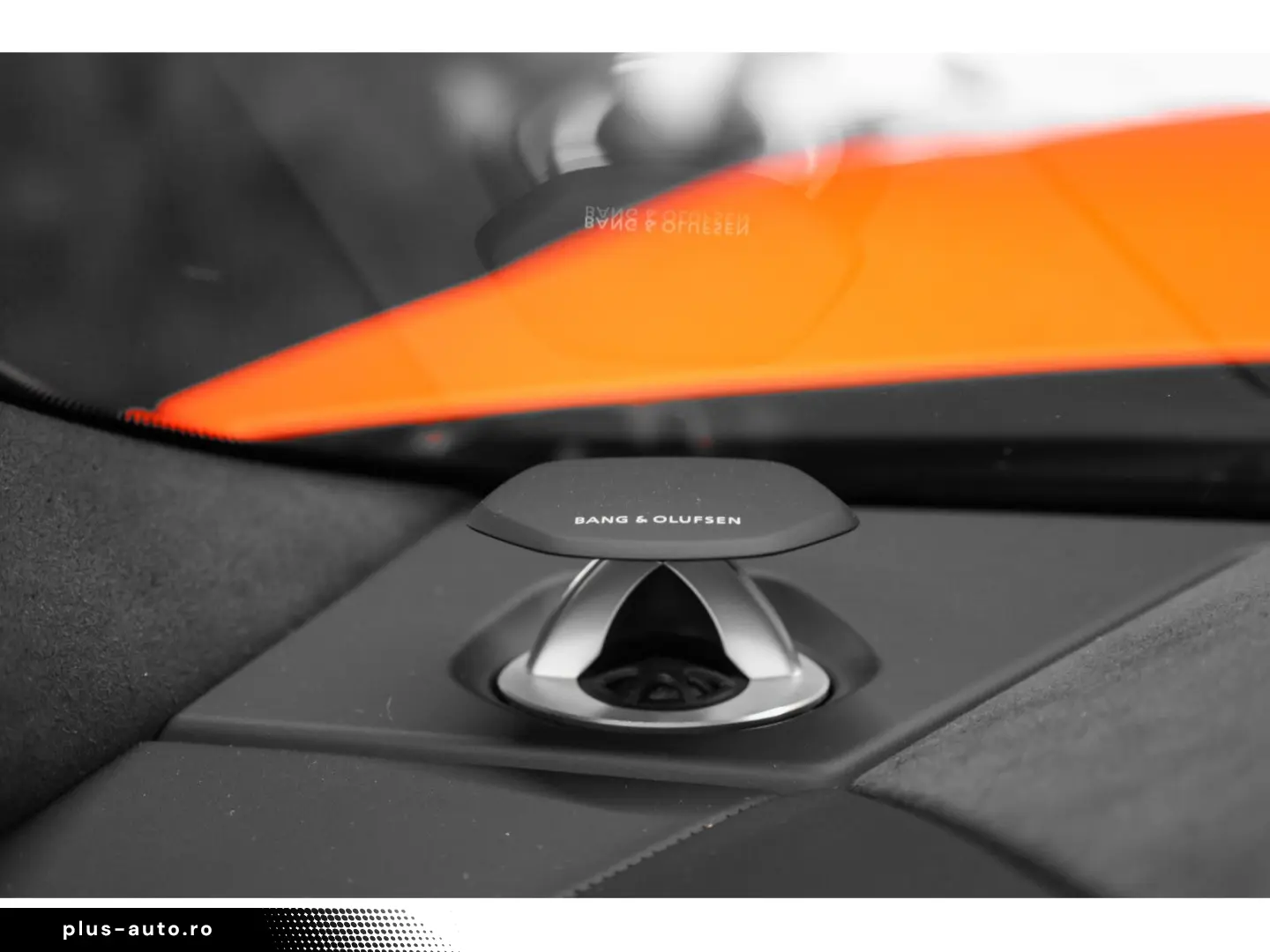 LAMBORGHINI Urus SE - ARANCIO EGON