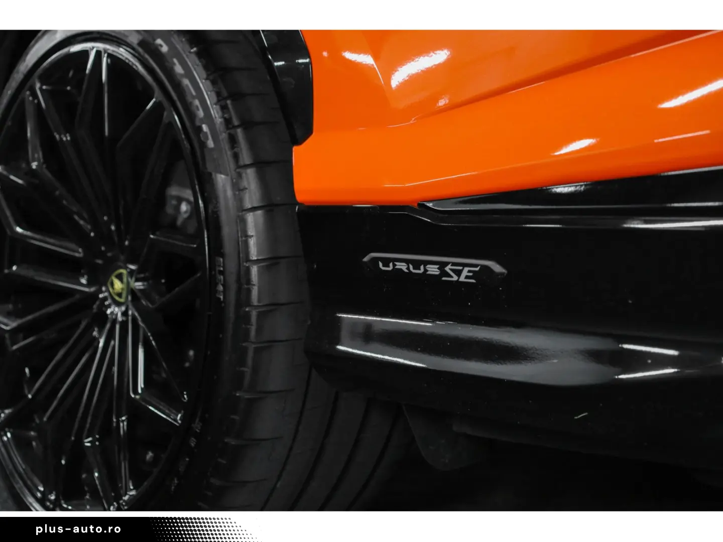 LAMBORGHINI Urus SE - ARANCIO EGON