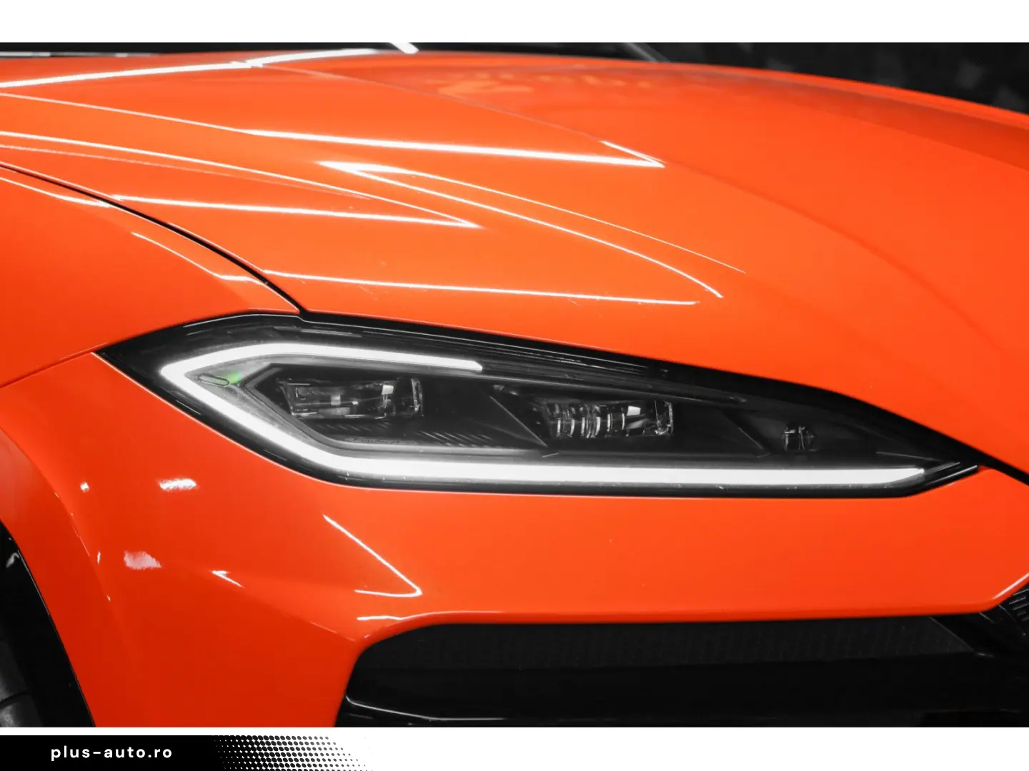 LAMBORGHINI Urus SE - ARANCIO EGON