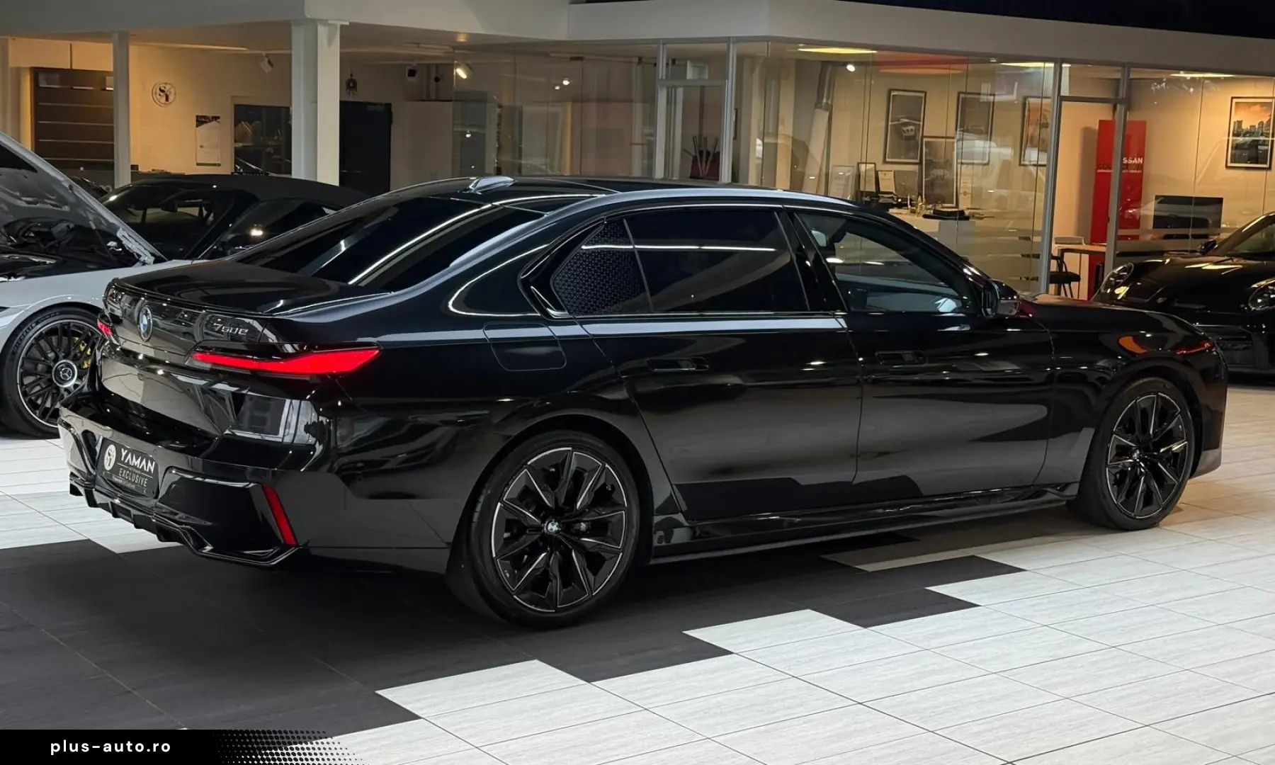 BMW 750 e xDr M Sport Pano-SKY Aut-Türen B&W