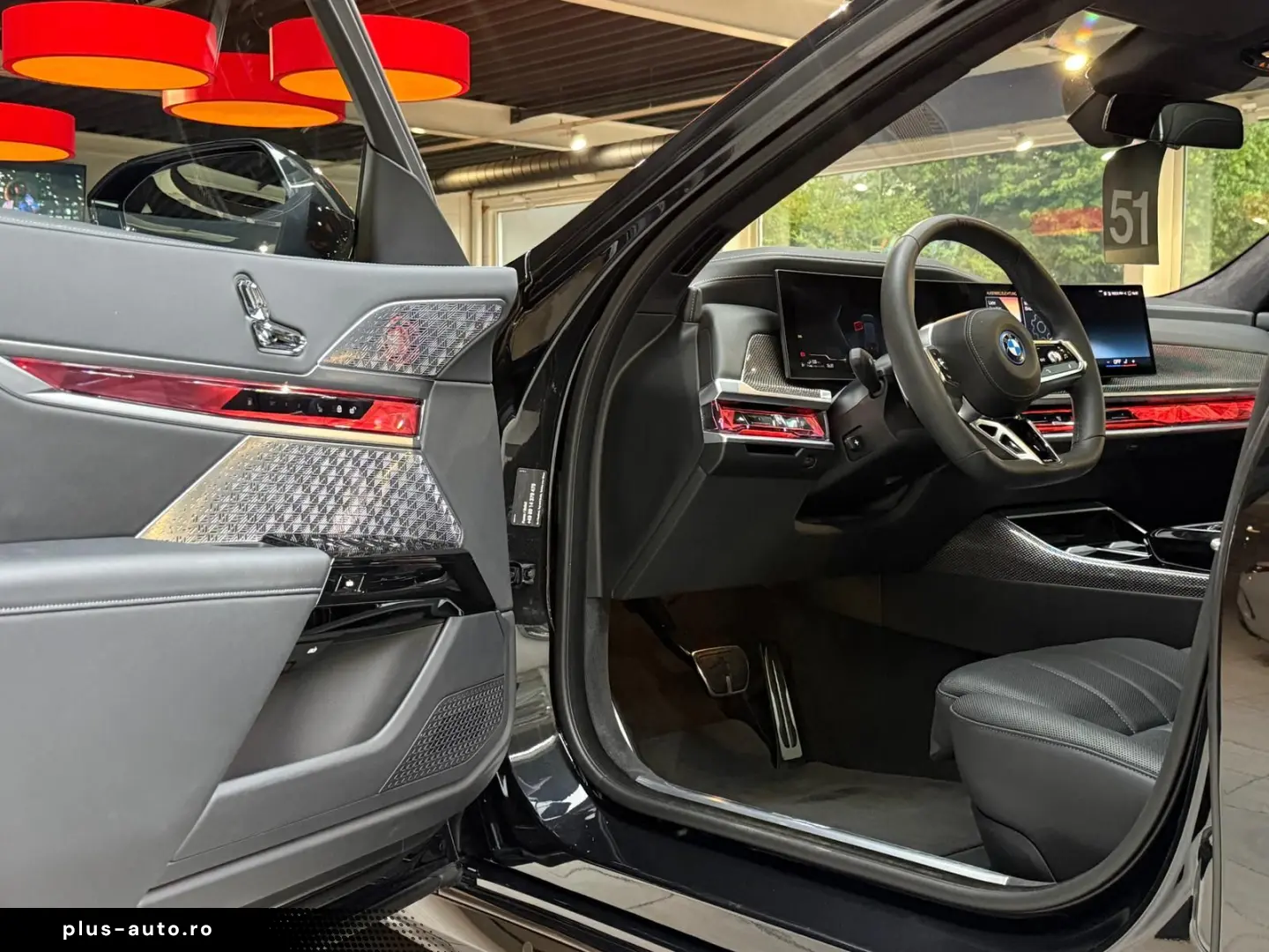 BMW 750 e xDr M Sport Pano-SKY Aut-Türen B&W