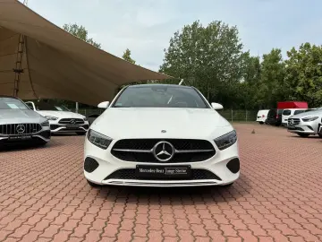 Mercedes-Benz A 180 Progressive Line Advanced Pano Distr