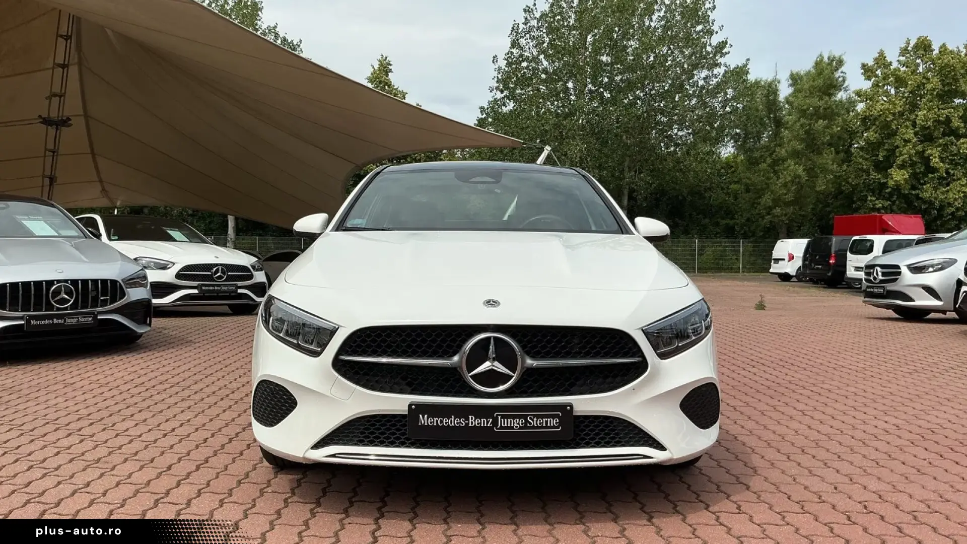 Mercedes-Benz A 180 Progressive Line Advanced Pano Distr