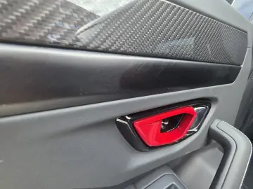 LAMBORGHINI Urus S 4.0 V8 Bang&Olufsen Head Up Pano Garantie