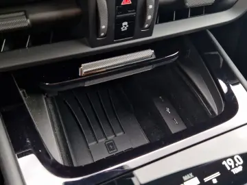 PORSCHE Cayenne E-Hybrid Pano SoftC ACC 360 HuD Bose 14w