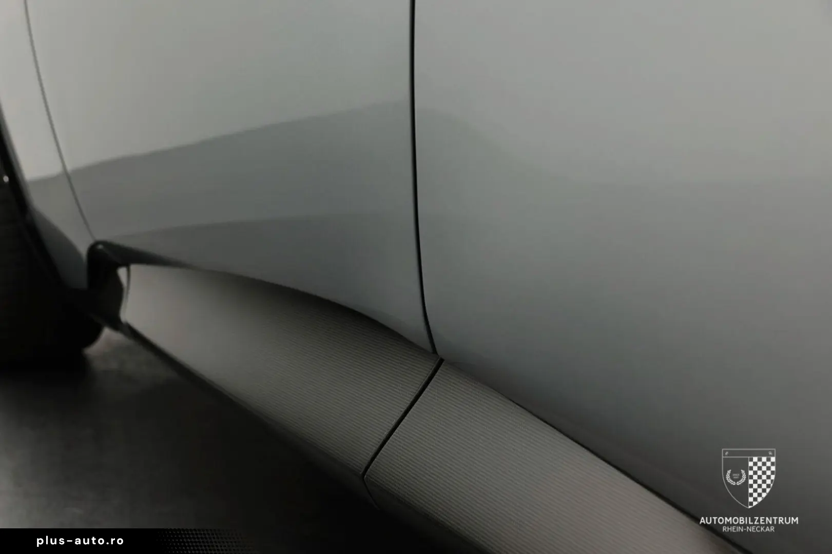 FERRARI Purosangue Burmester Carbon Panorama PPF Lift