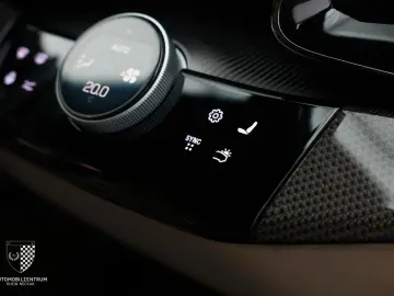 FERRARI Purosangue Burmester Carbon Panorama PPF Lift
