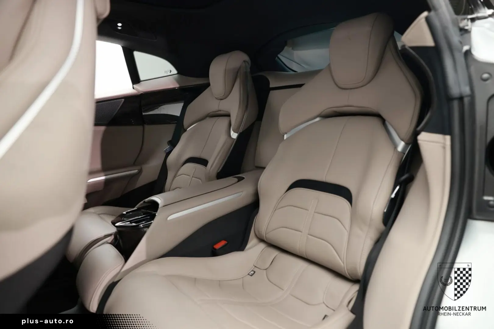 FERRARI Purosangue Burmester Carbon Panorama PPF Lift