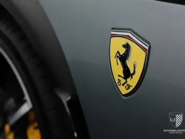 FERRARI Purosangue Burmester Carbon Panorama PPF Lift