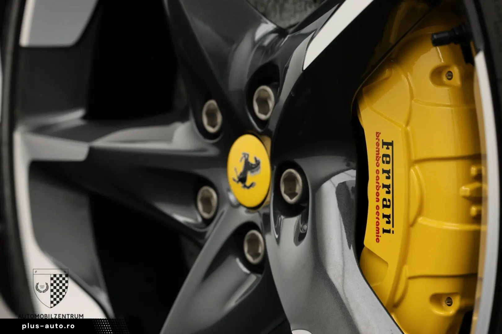 FERRARI Purosangue Burmester Carbon Panorama PPF Lift