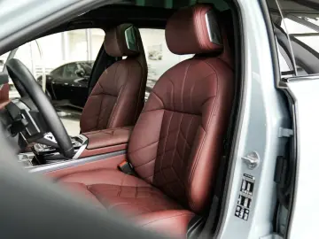 BMW 740xd M SPORT PRO Rear Interior SkyLounge