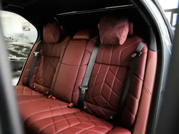 BMW 740xd M SPORT PRO Rear Interior SkyLounge