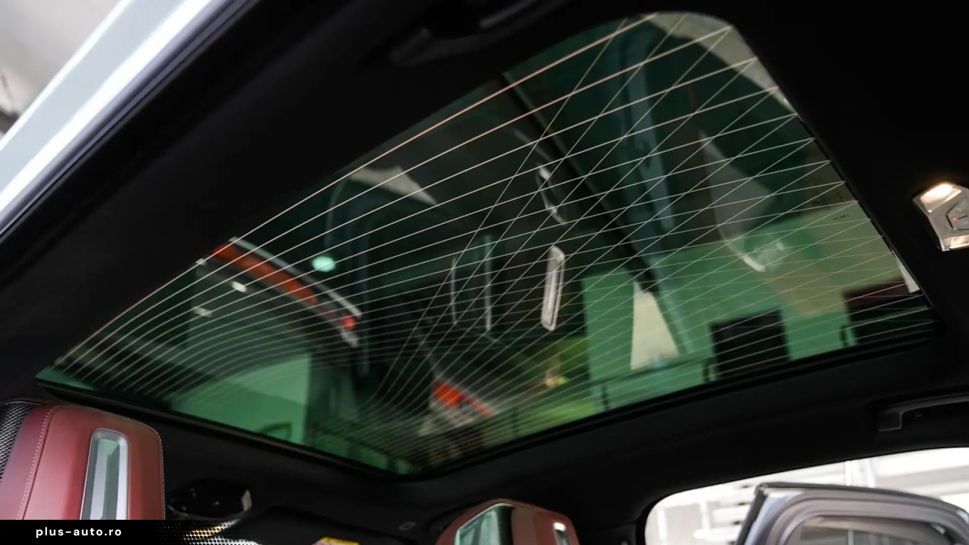 BMW 740xd M SPORT PRO Rear Interior SkyLounge