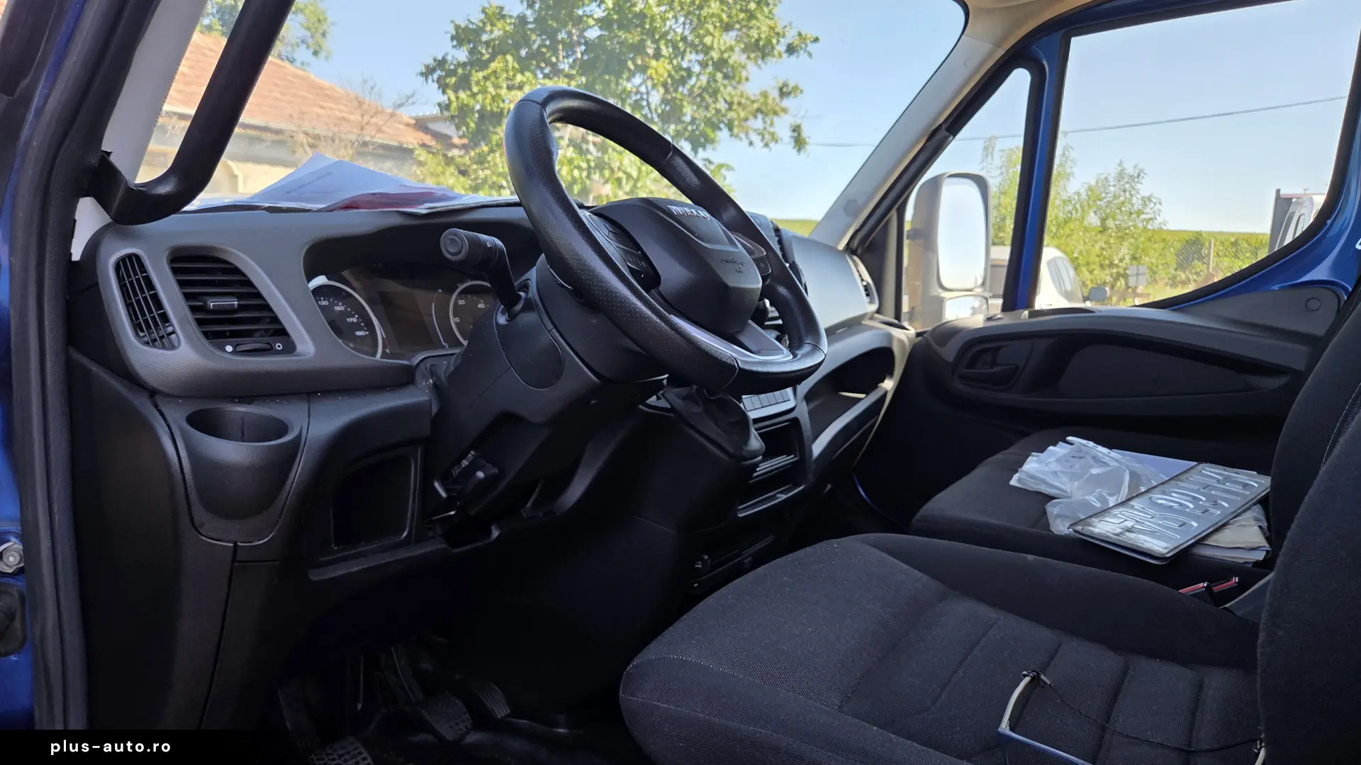 Iveco Daily 35-180 cu prelata