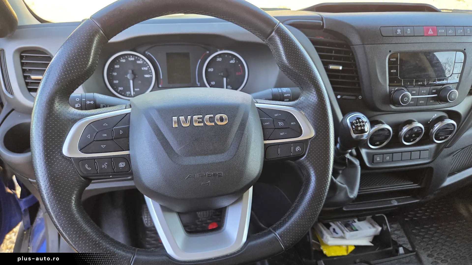 Iveco Daily 35-180 cu prelata