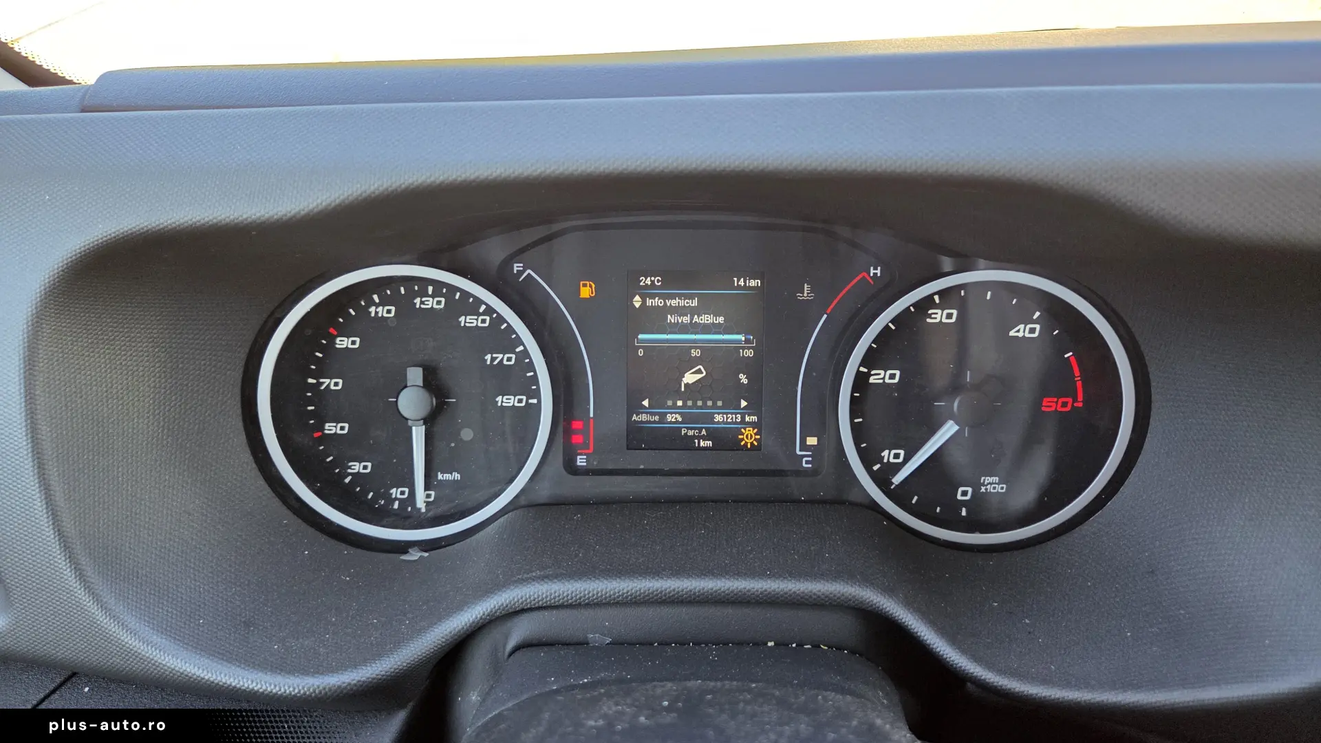Iveco Daily 35-180 cu prelata