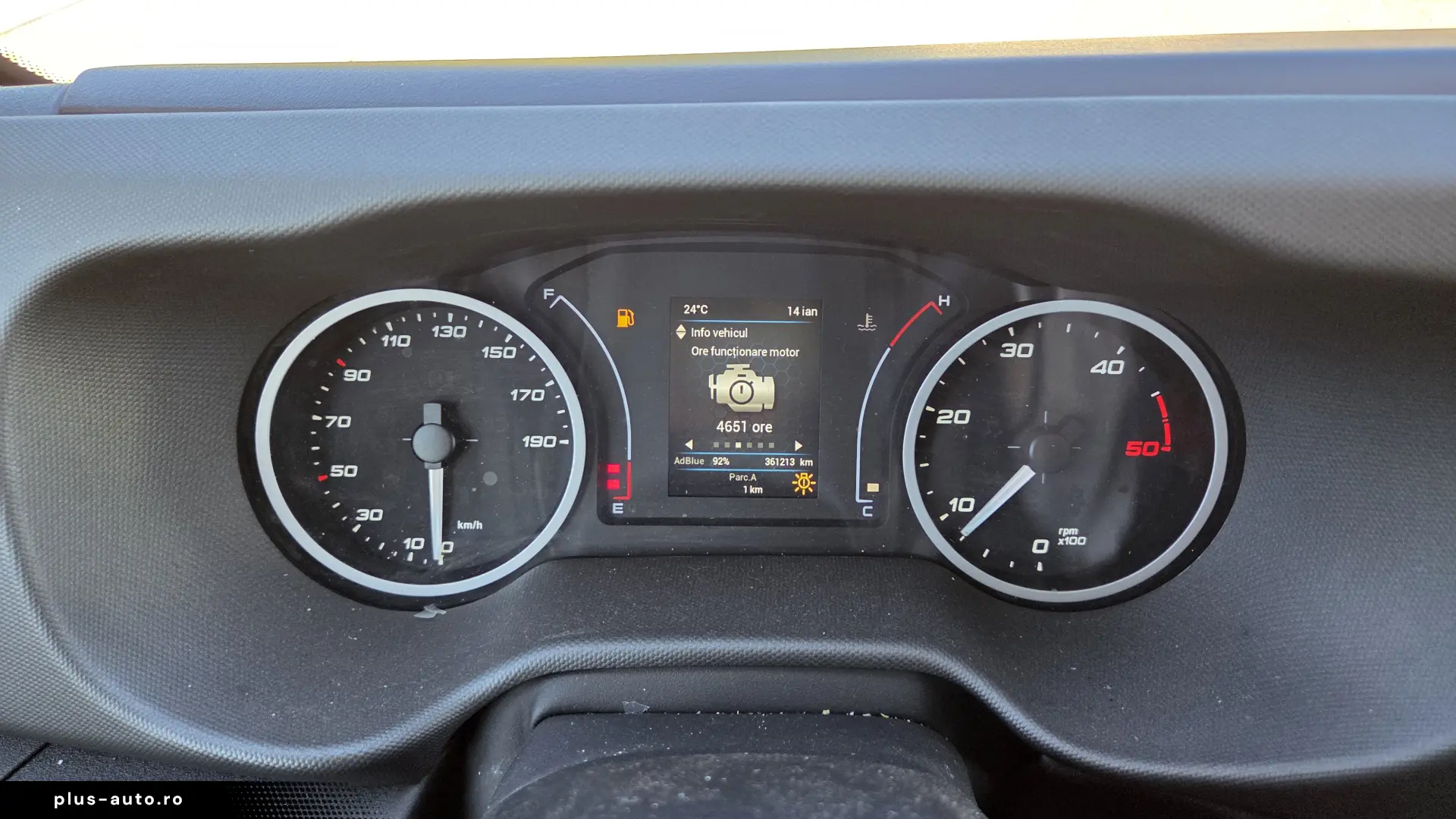 Iveco Daily 35-180 cu prelata