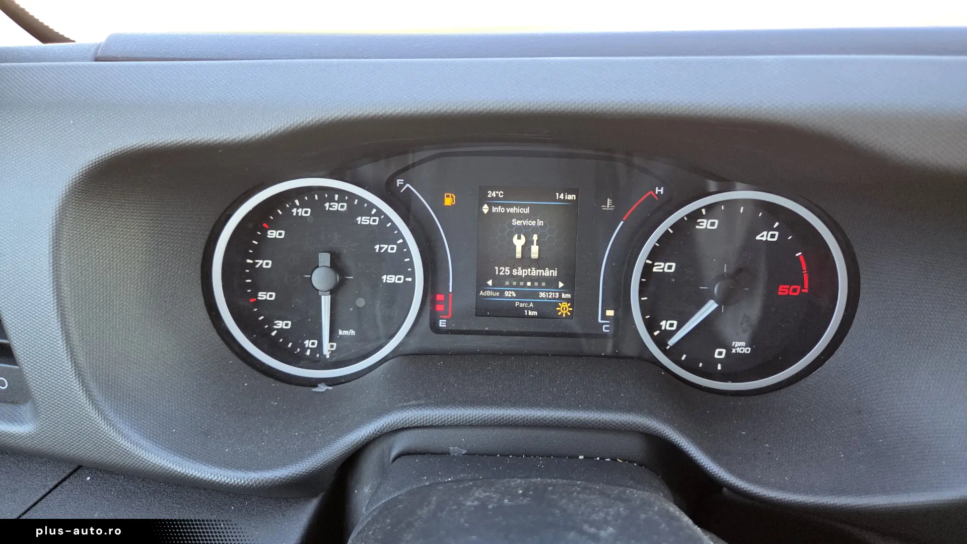 Iveco Daily 35-180 cu prelata