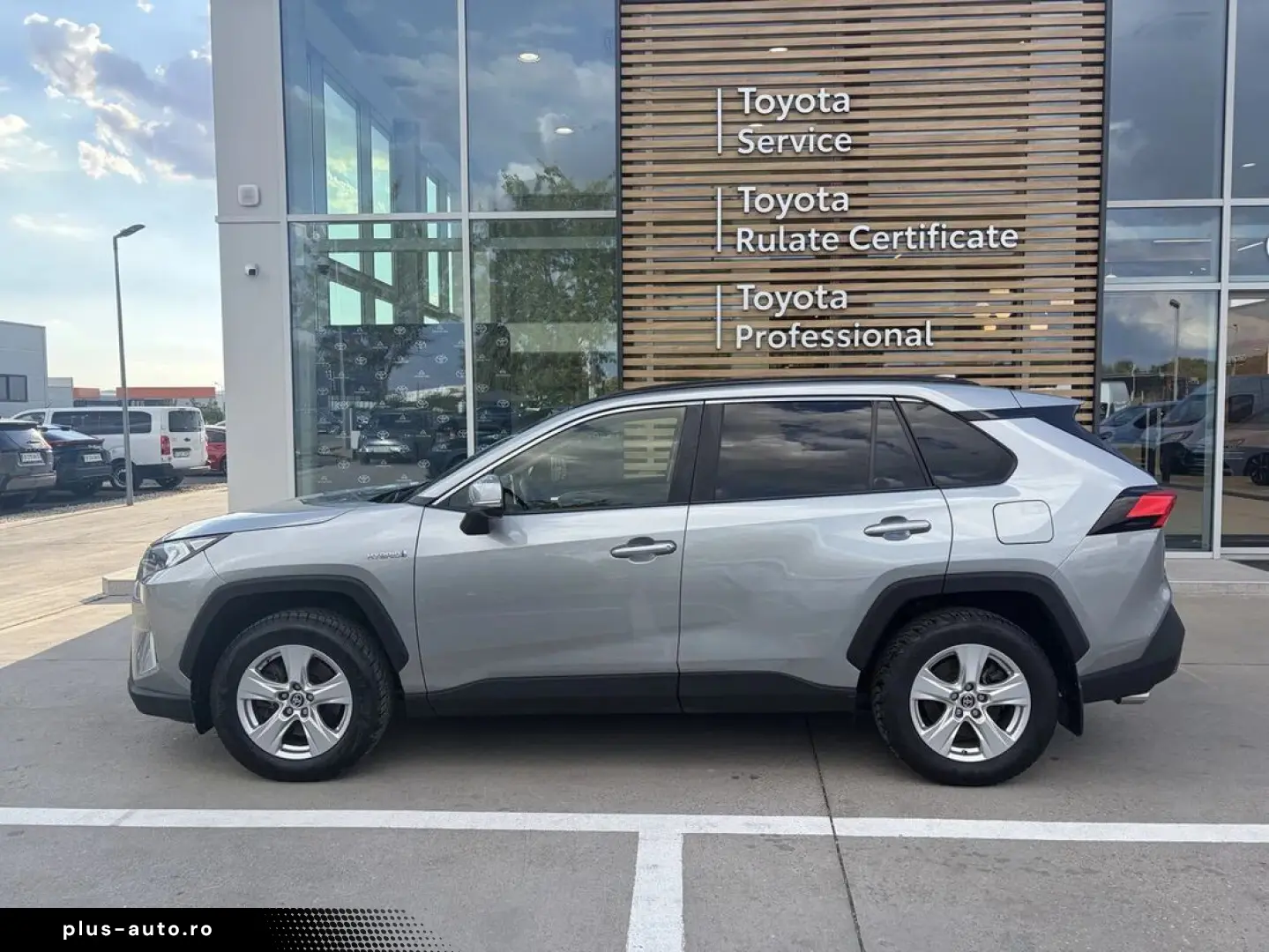 Toyota Rav-4