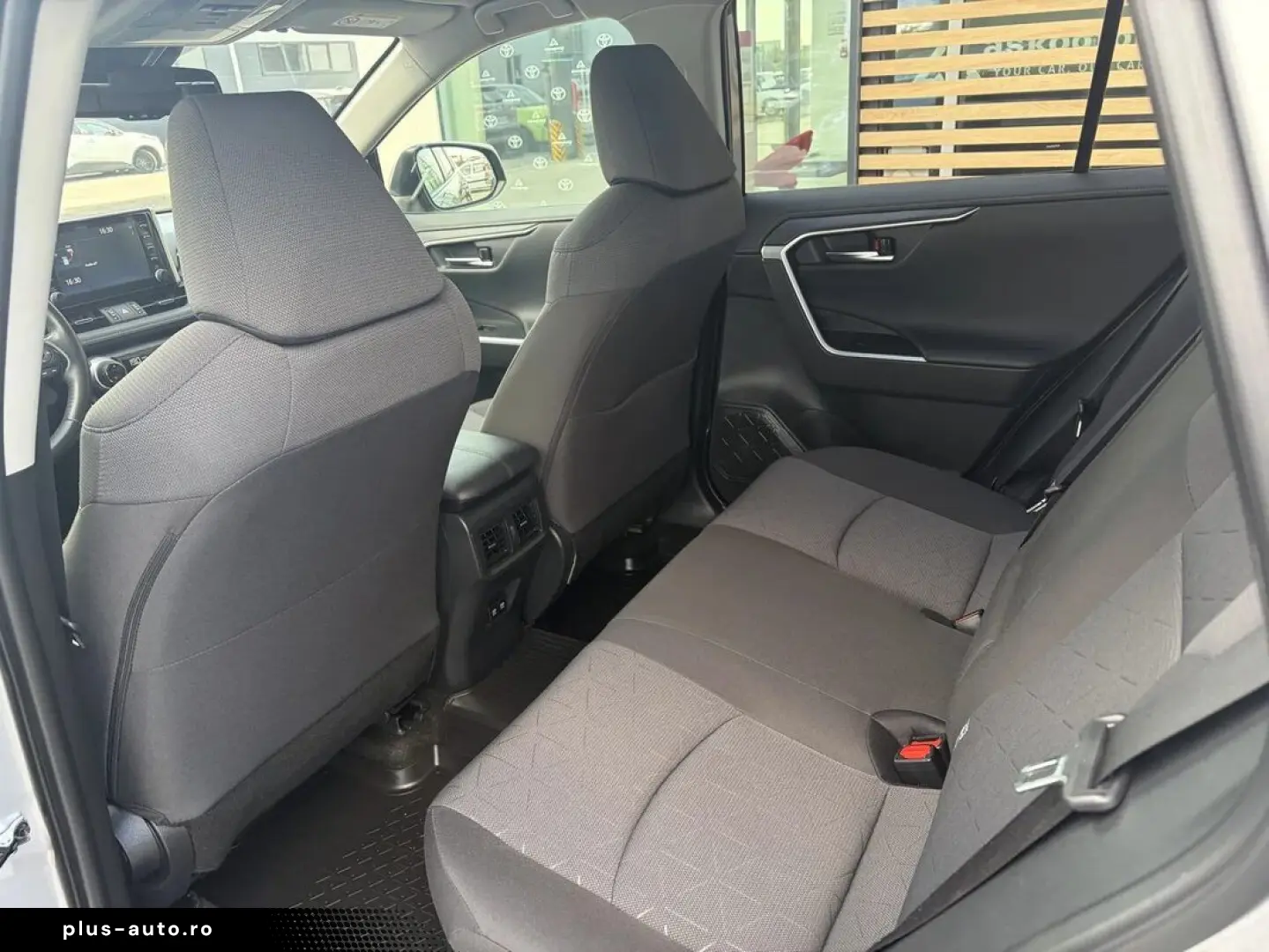 Toyota Rav-4