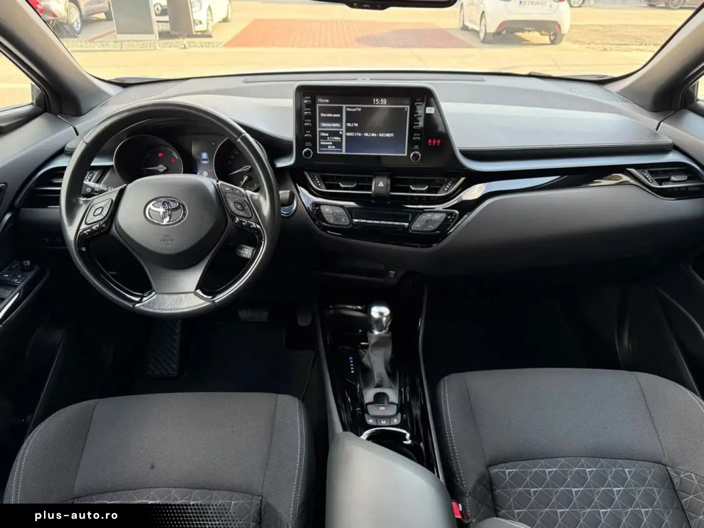 Toyota C-hr Style Bi-tone 1.8 Hybrid 122 Cp
