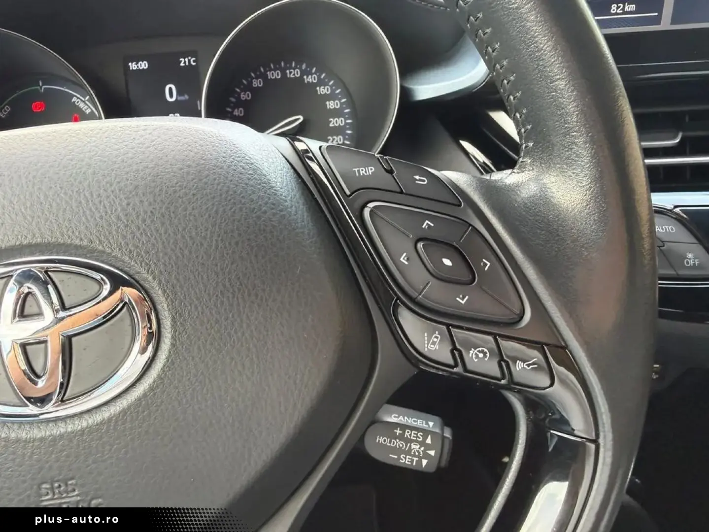 Toyota C-hr Style Bi-tone 1.8 Hybrid 122 Cp