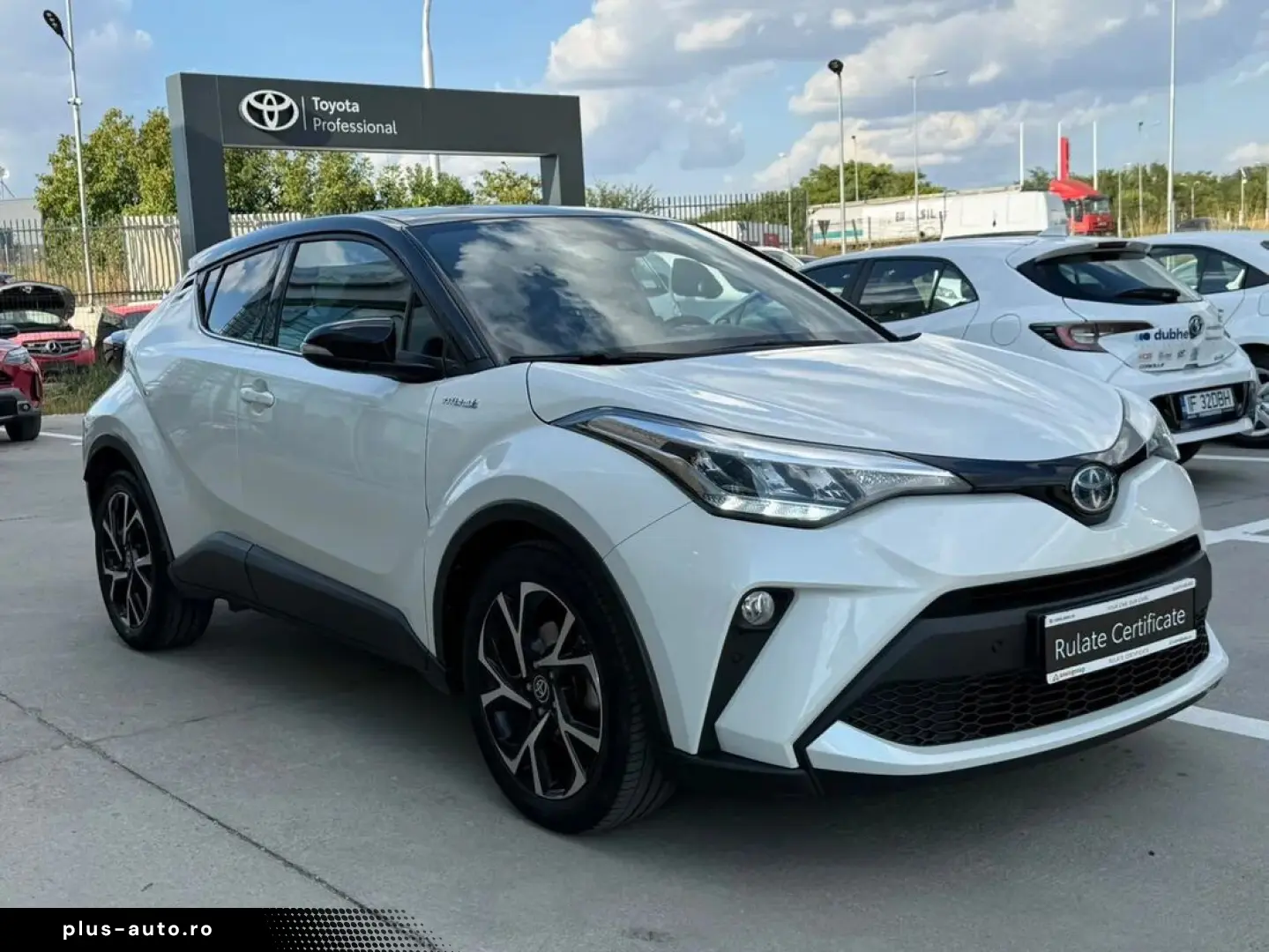 Toyota C-hr Style Bi-tone 1.8 Hybrid 122 Cp