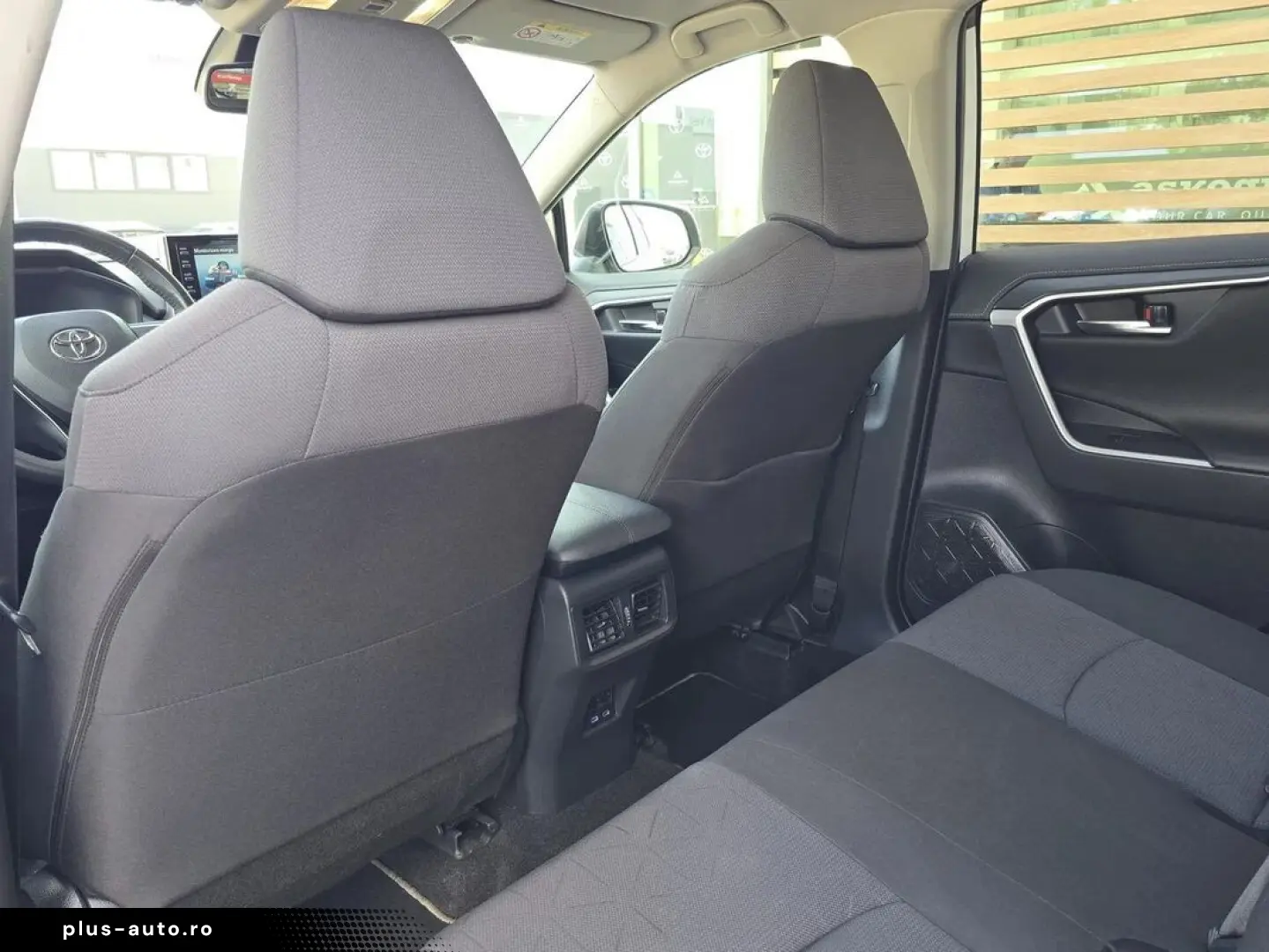 Toyota Rav-4