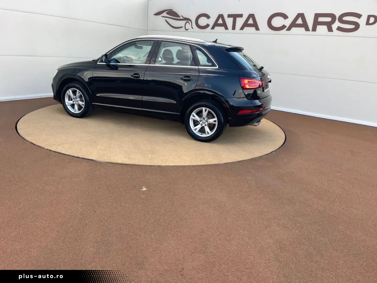 Audi Q3 2.0TDI  150CP  Quattro  LED  Navi  Comenzi volan  PD