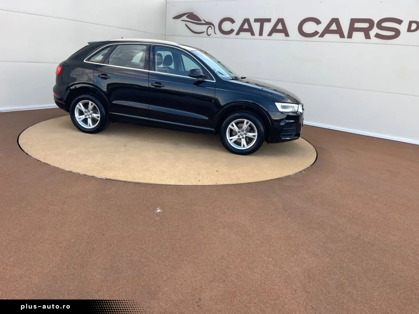 Audi Q3 2.0TDI  150CP  Quattro  LED  Navi  Comenzi volan  PD