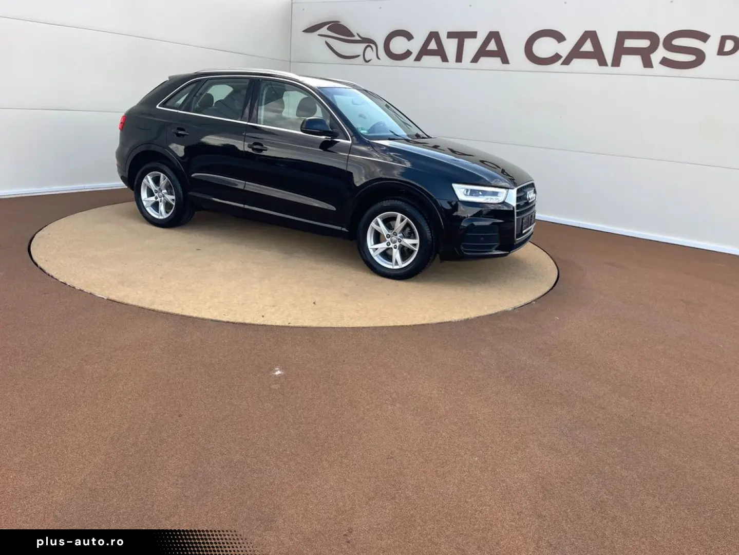 Audi Q3 2.0TDI  150CP  Quattro  LED  Navi  Comenzi volan  PD
