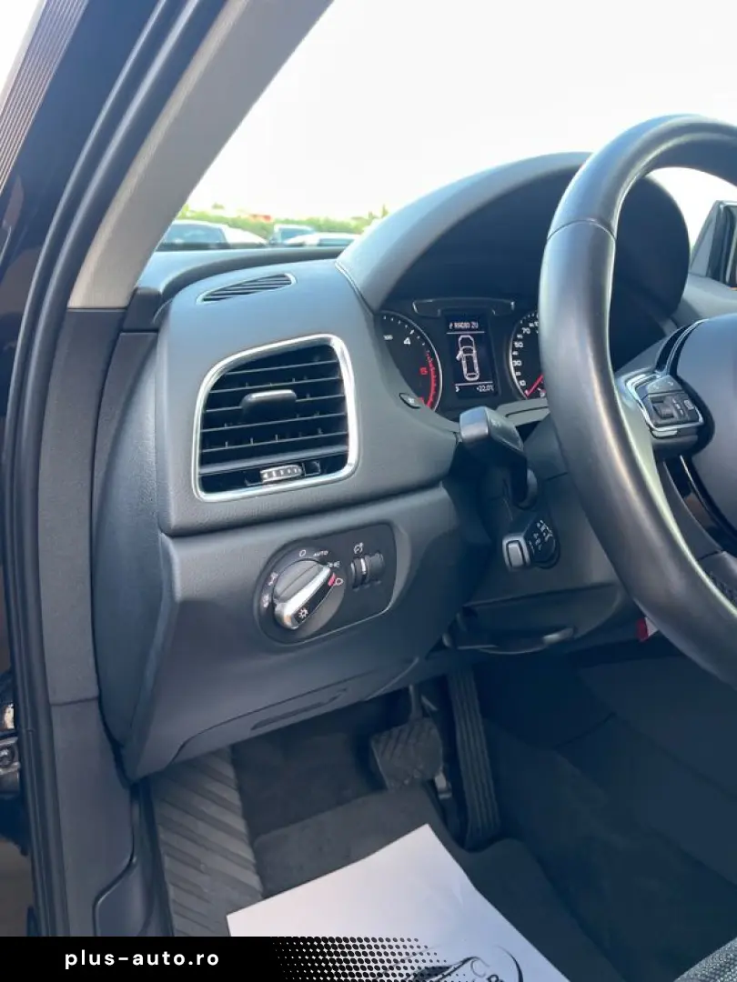 Audi Q3 2.0TDI  150CP  Quattro  LED  Navi  Comenzi volan  PD