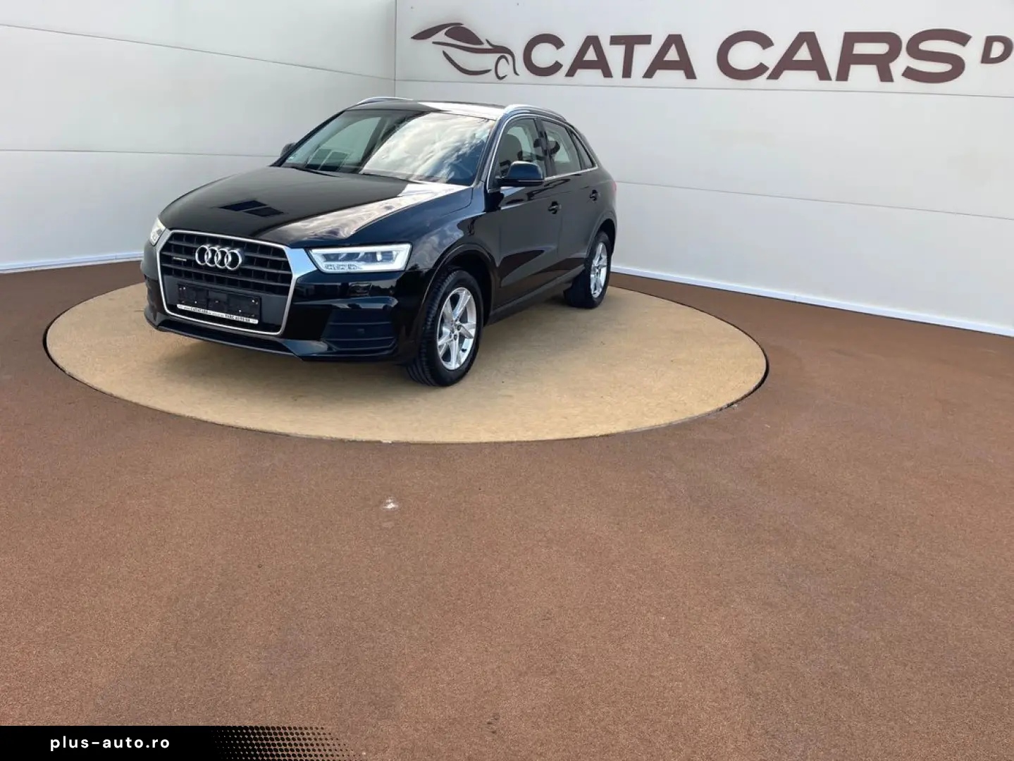 Audi Q3 2.0TDI  150CP  Quattro  LED  Navi  Comenzi volan  PD