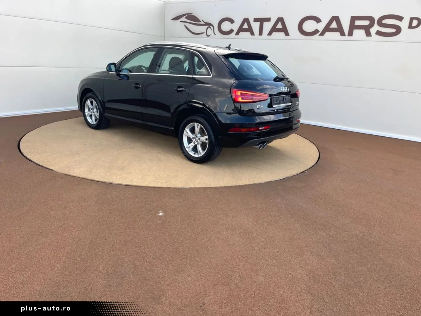 Audi Q3 2.0TDI  150CP  Quattro  LED  Navi  Comenzi volan  PD