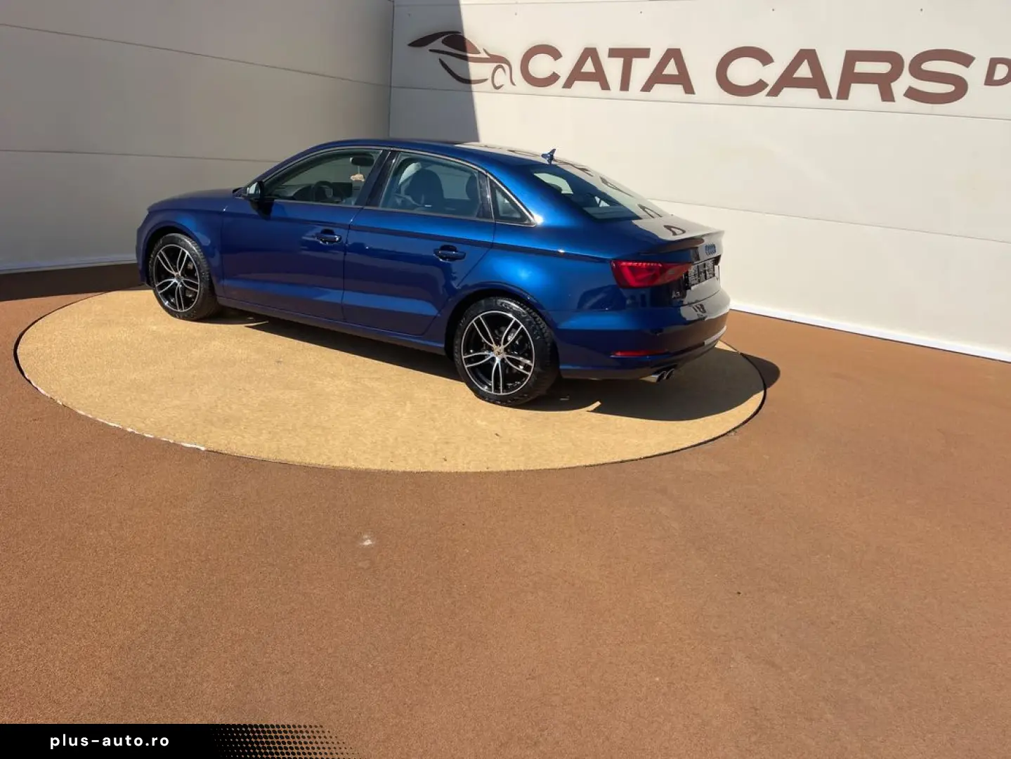 Audi A3  2.0TDI  150CP  BI-Xenon  Navi  Comenzi volan  Pilot