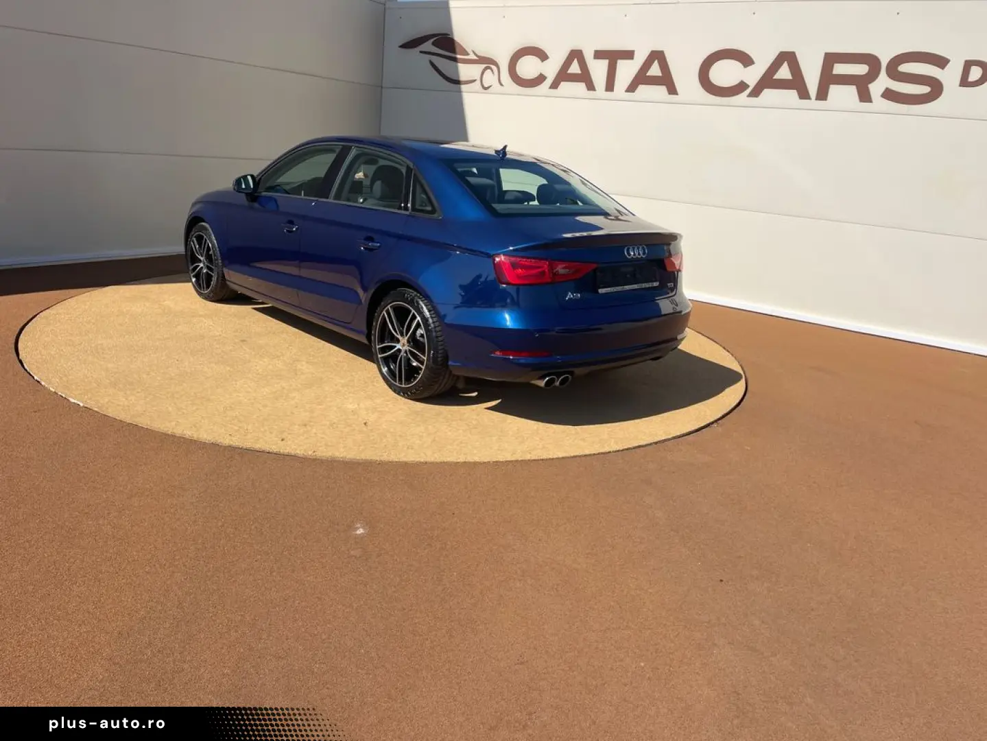 Audi A3  2.0TDI  150CP  BI-Xenon  Navi  Comenzi volan  Pilot
