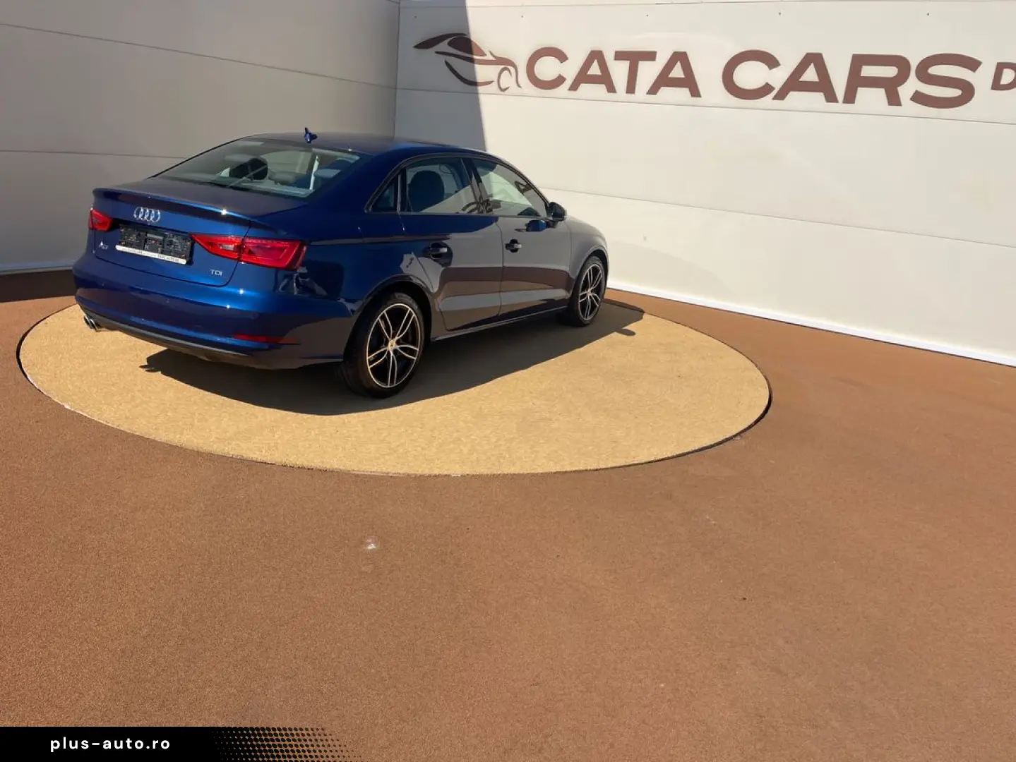 Audi A3  2.0TDI  150CP  BI-Xenon  Navi  Comenzi volan  Pilot