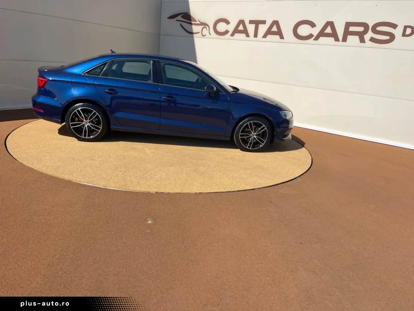 Audi A3  2.0TDI  150CP  BI-Xenon  Navi  Comenzi volan  Pilot