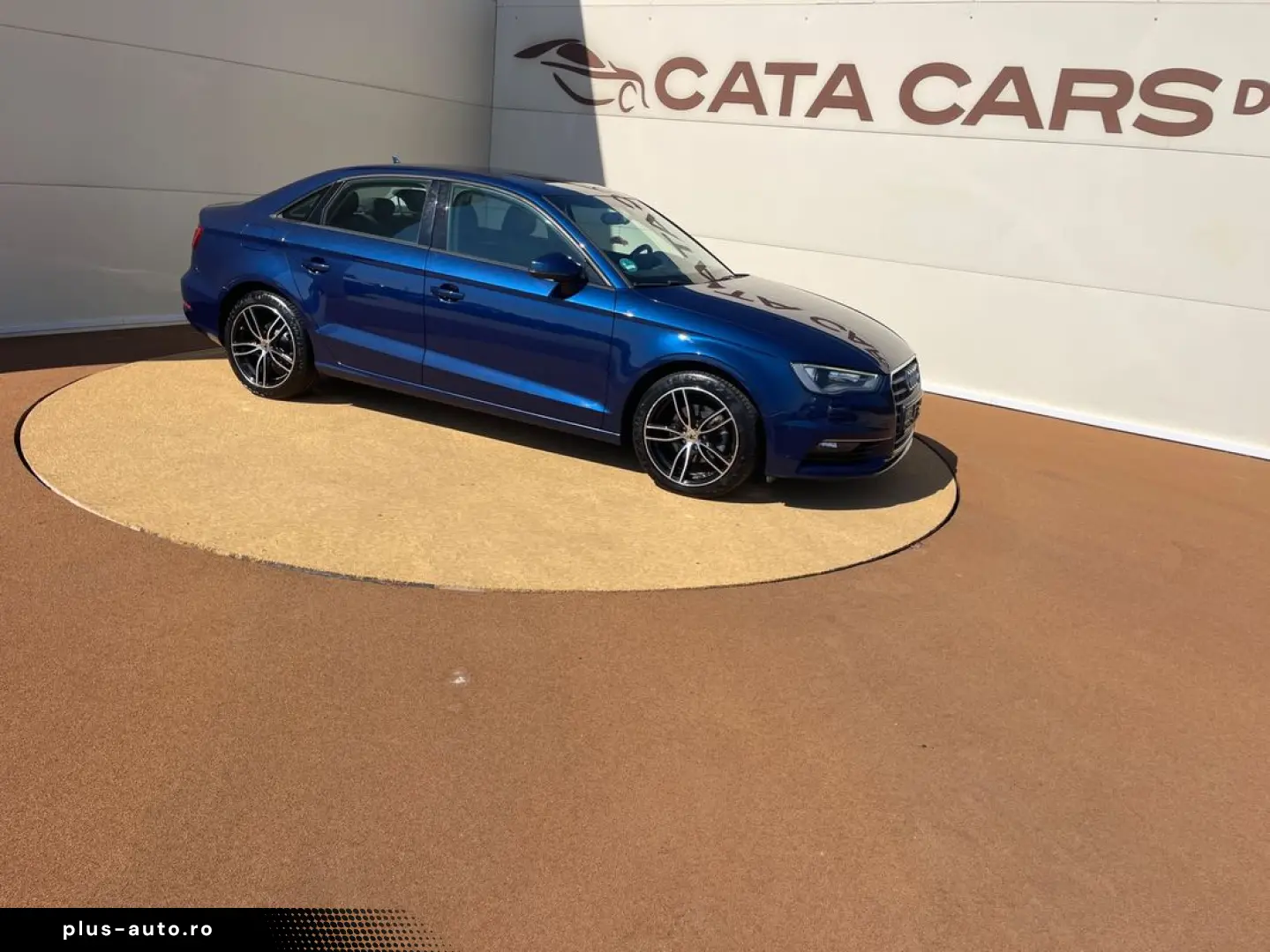 Audi A3  2.0TDI  150CP  BI-Xenon  Navi  Comenzi volan  Pilot