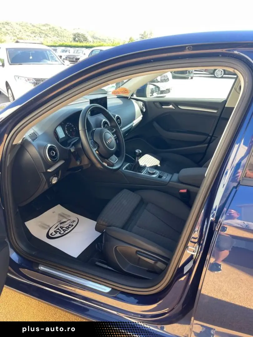 Audi A3  2.0TDI  150CP  BI-Xenon  Navi  Comenzi volan  Pilot