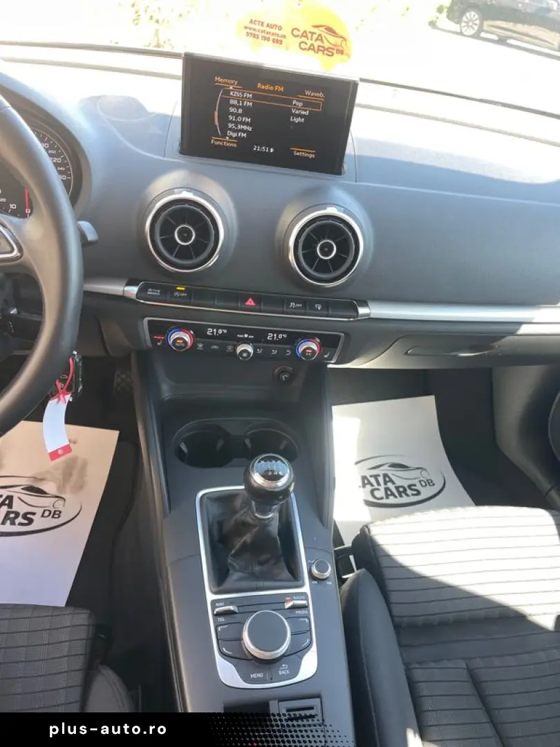 Audi A3  2.0TDI  150CP  BI-Xenon  Navi  Comenzi volan  Pilot