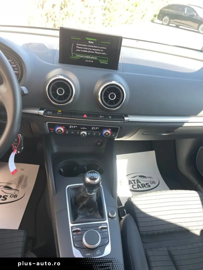 Audi A3  2.0TDI  150CP  BI-Xenon  Navi  Comenzi volan  Pilot