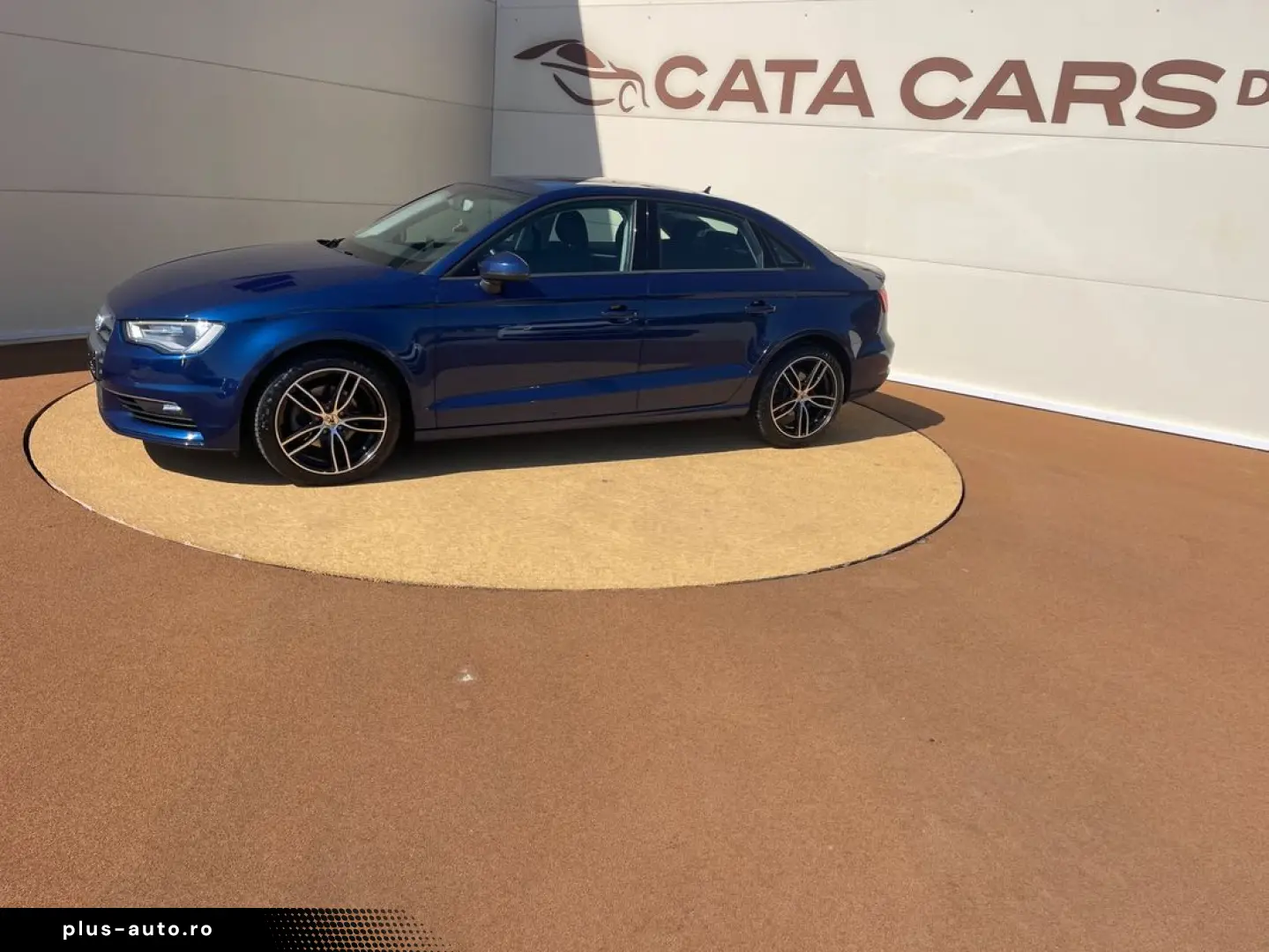 Audi A3  2.0TDI  150CP  BI-Xenon  Navi  Comenzi volan  Pilot