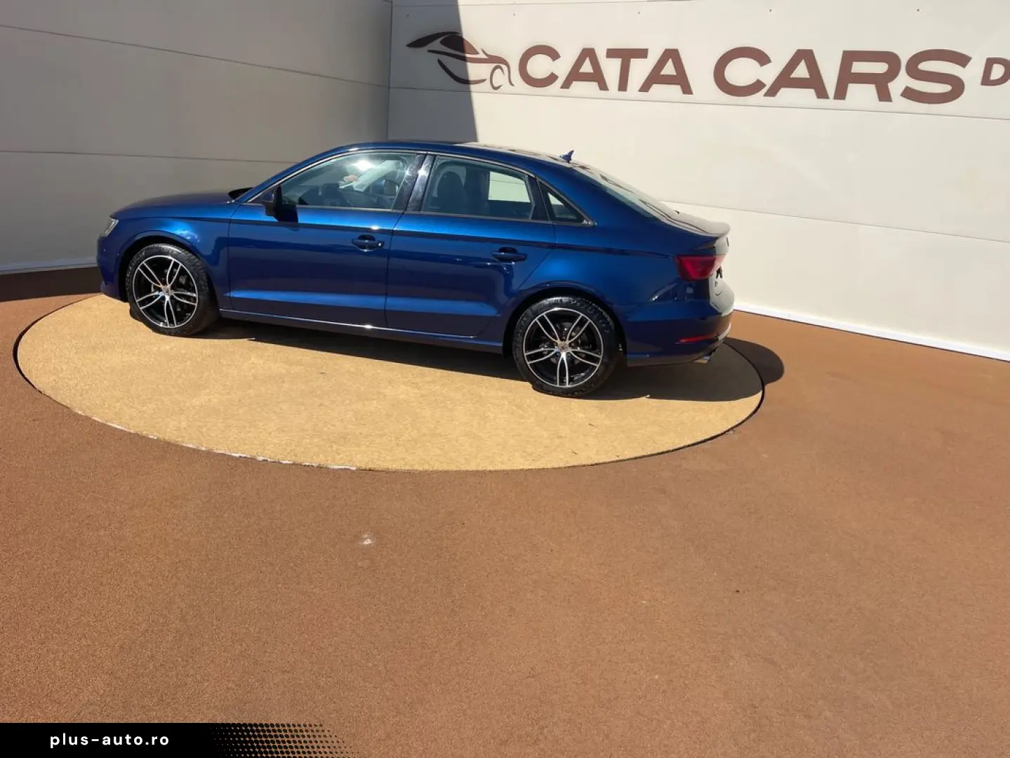 Audi A3  2.0TDI  150CP  BI-Xenon  Navi  Comenzi volan  Pilot