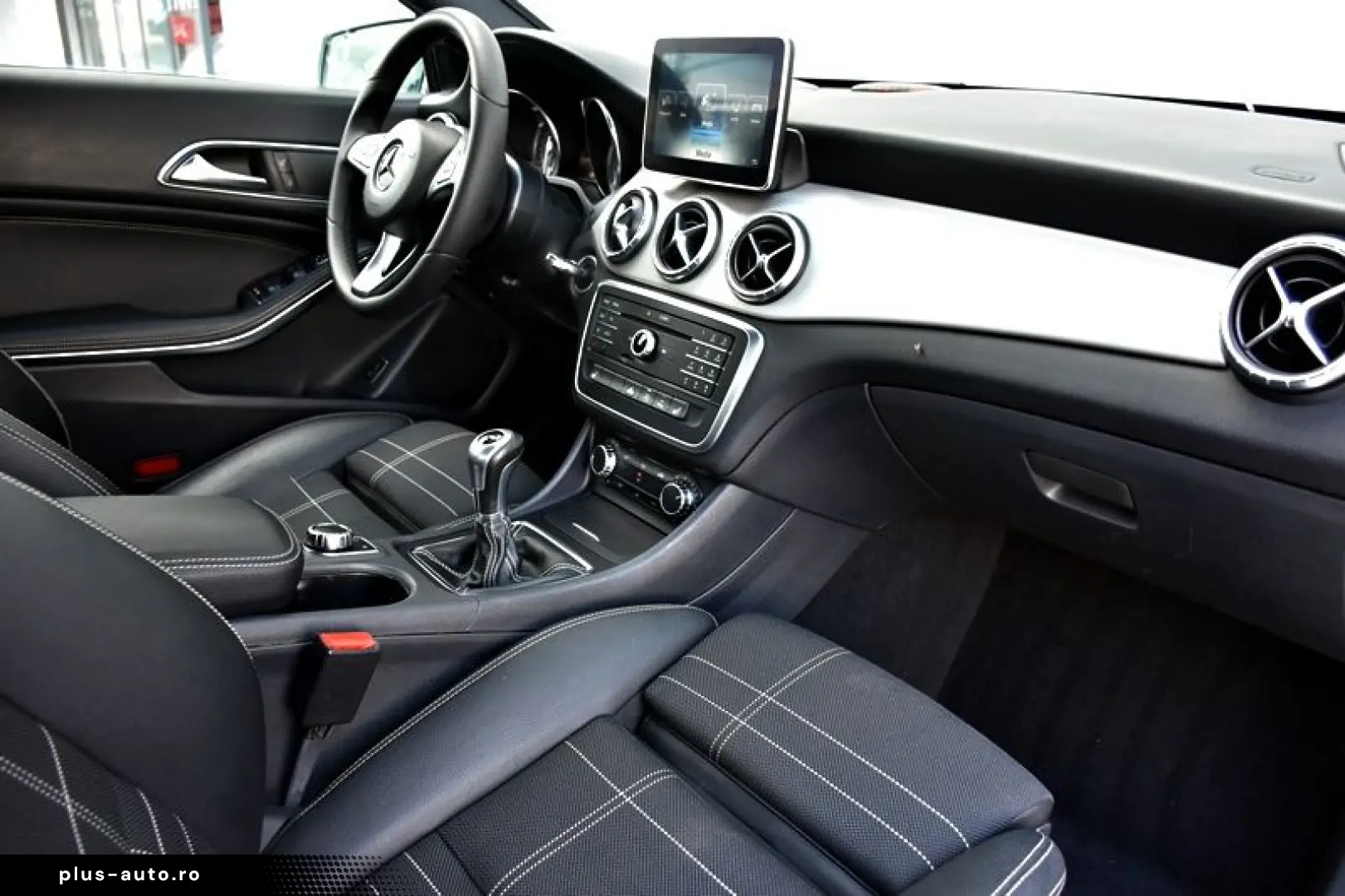 Mercedes-Benz Cla-180