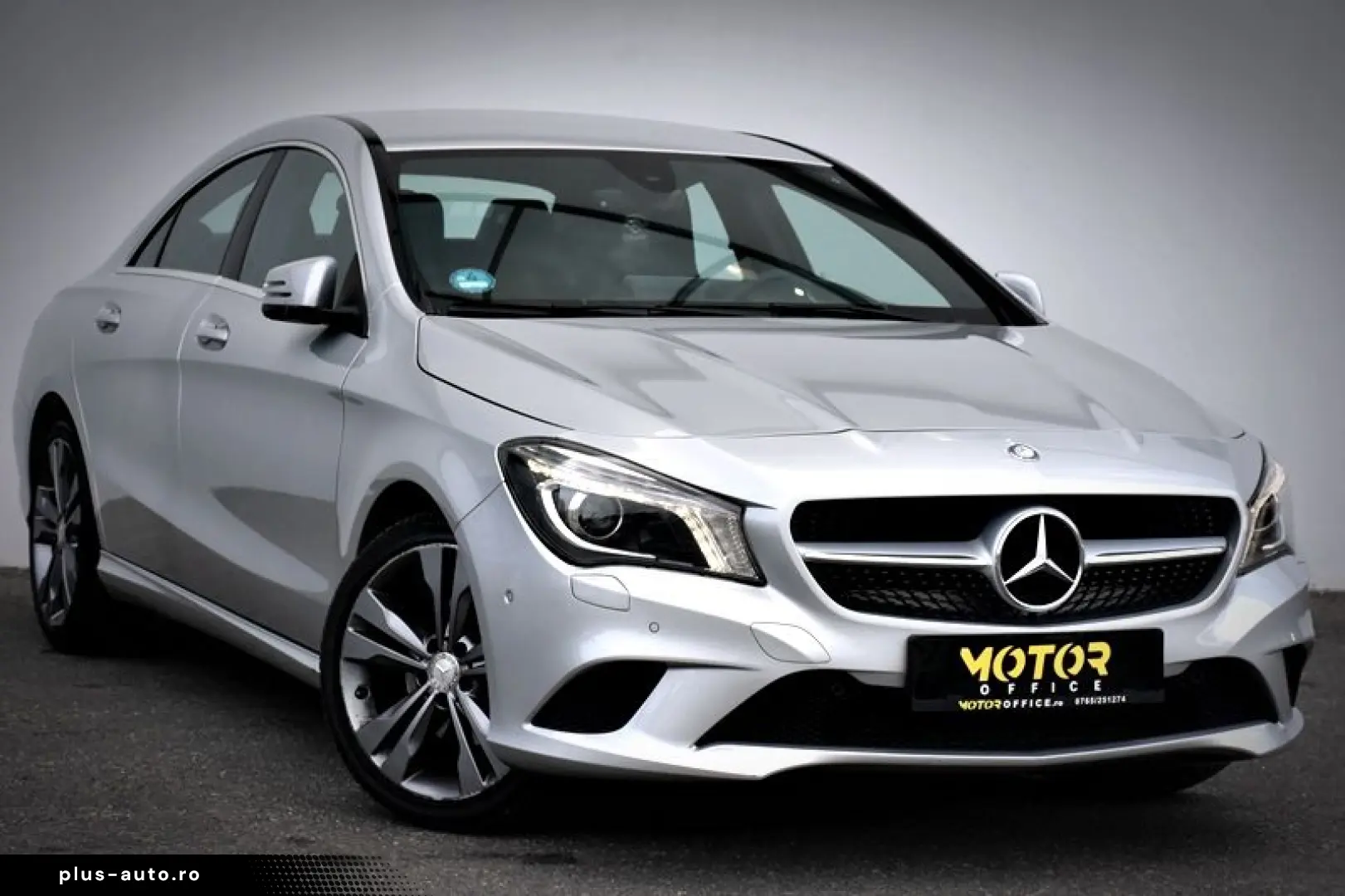 Mercedes-Benz Cla-180